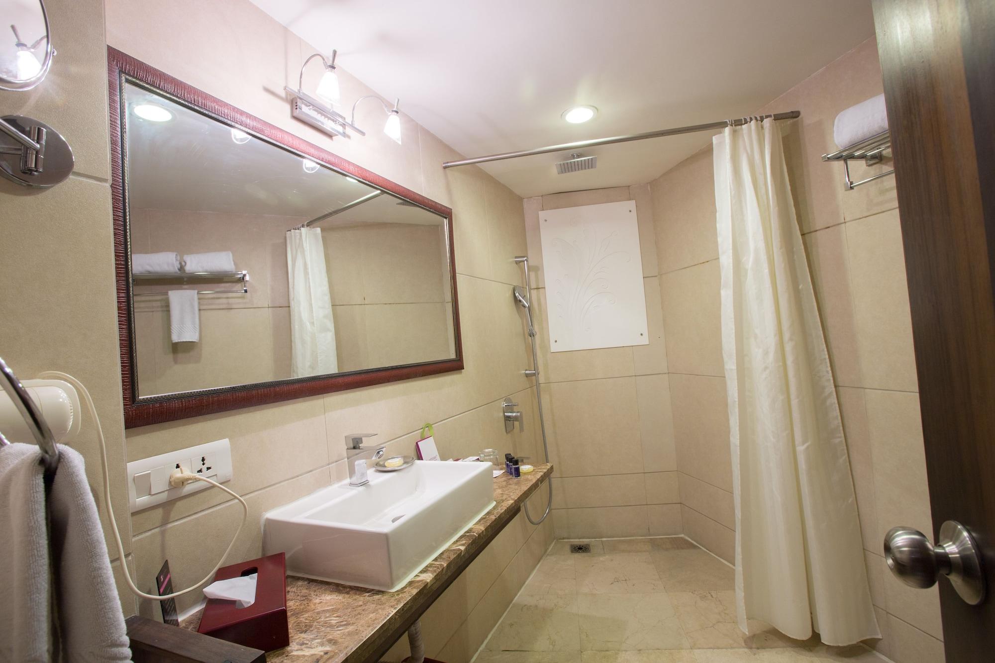 Regenta Central Harimangala Bharuch Exterior foto